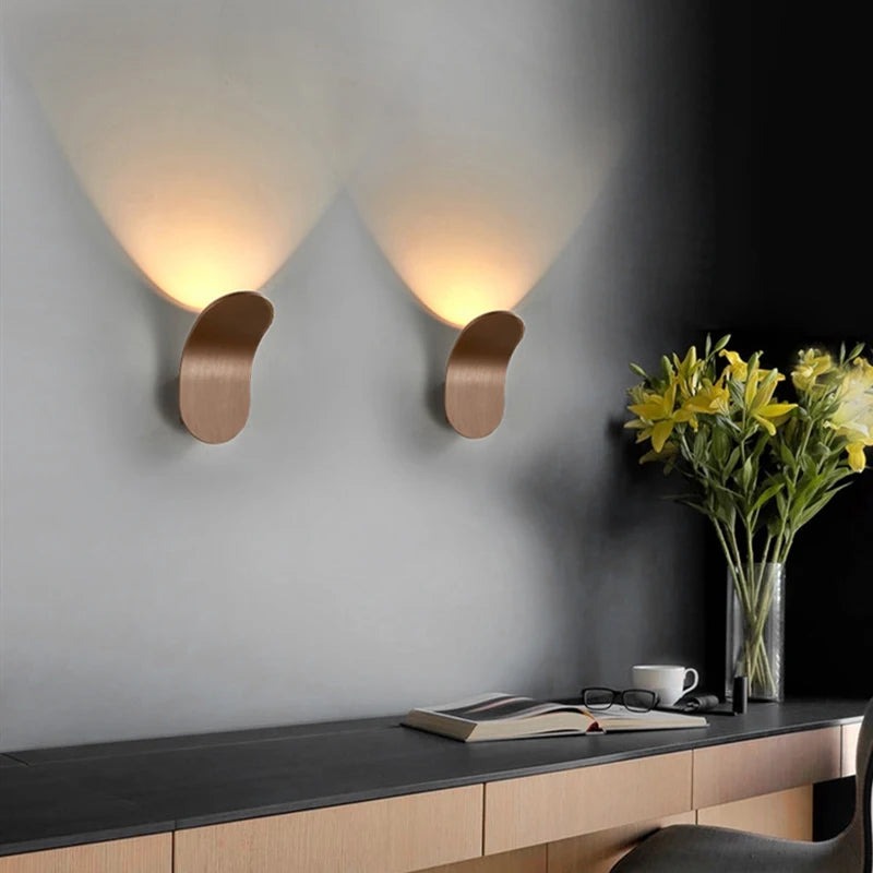 Lámpara de pared montada en el baño, luz Led COB de lectura de cabecera ajustable, moderna, de lujo, para interior de Hotel, habitación, dormitorio