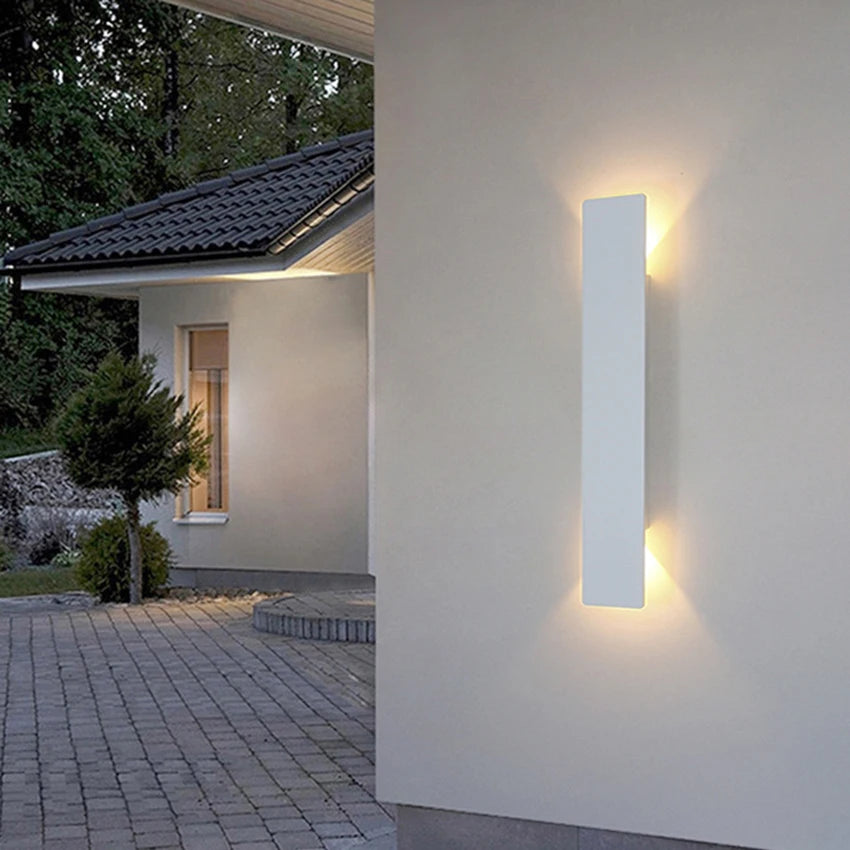 Lámpara de pared impermeable para exteriores, lámpara LED moderna de aluminio blanco y negro, lámparas de pared de luz inferior, accesorios impermeables IP65 de 110V y 220V